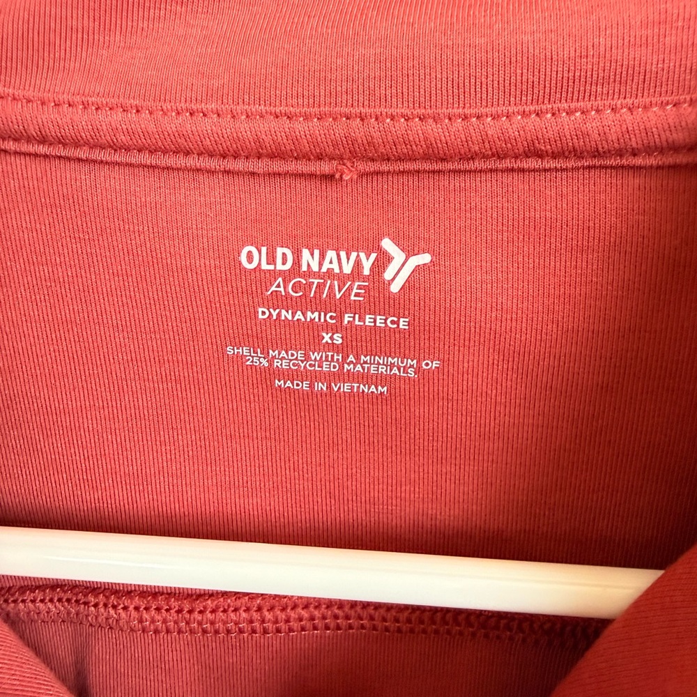 Old Navy Dynamic Fleece Half-Zip Pullover Sweatshirt XS Dusty Rose Crop - Picture 3 of 9